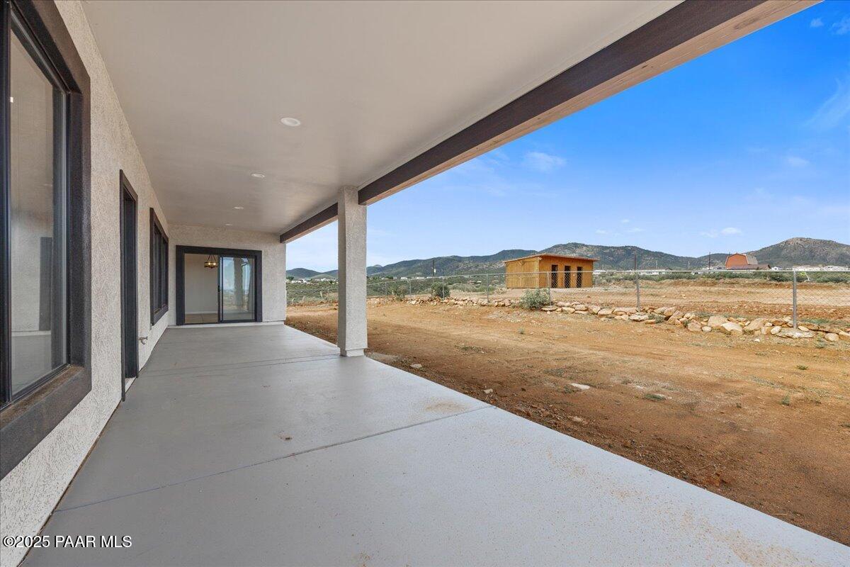 320 South Hoss Road Dewey, AZ 86327 - Photo 35 of 42 a view of an ocean and a mountain view
