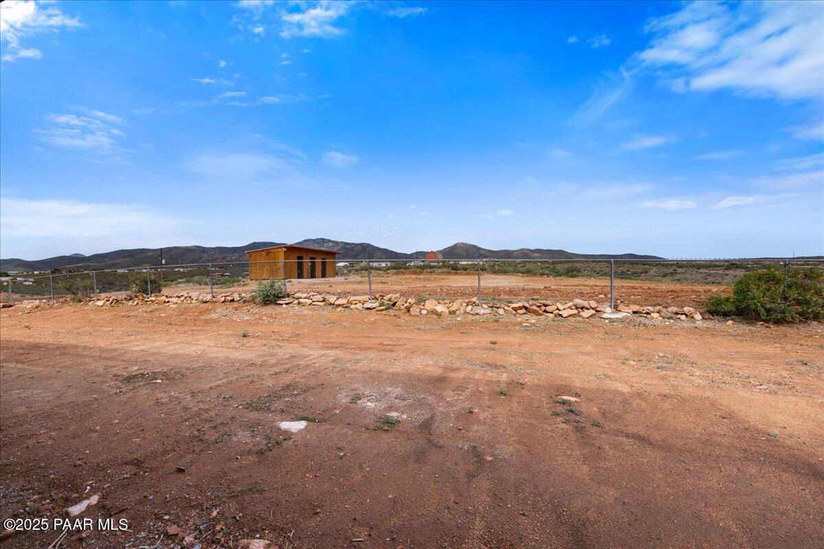 320 South Hoss Road Dewey, AZ 86327 - Photo 37 of 42 a view of an ocean with a nearby beach