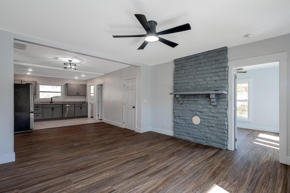 1317 Gadd Road Hixson, TN 37343 - Photo 6 of 24 20241231063054438862000000-o