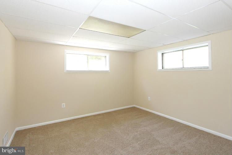 10029 Renfrew Road Silver Spring, MD 20901 - Photo 22 of 25 Interior (General)