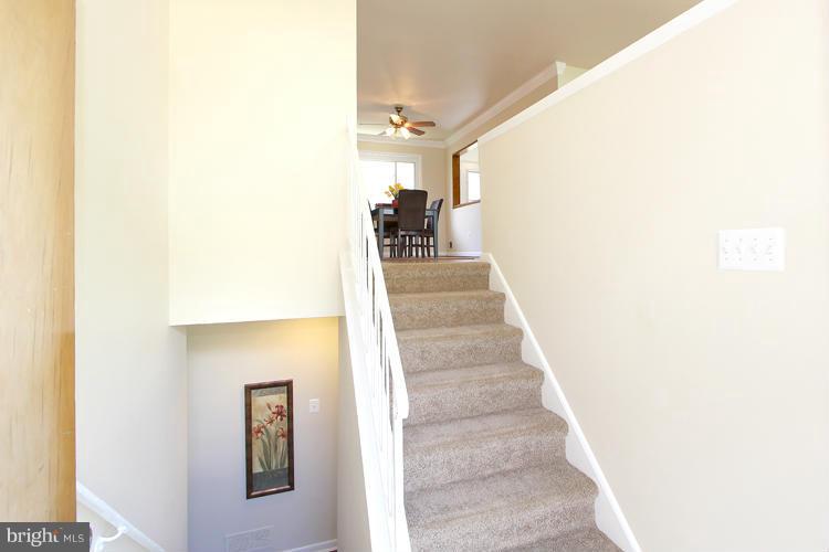 10029 Renfrew Road Silver Spring, MD 20901 - Photo 4 of 25 Interior (General)