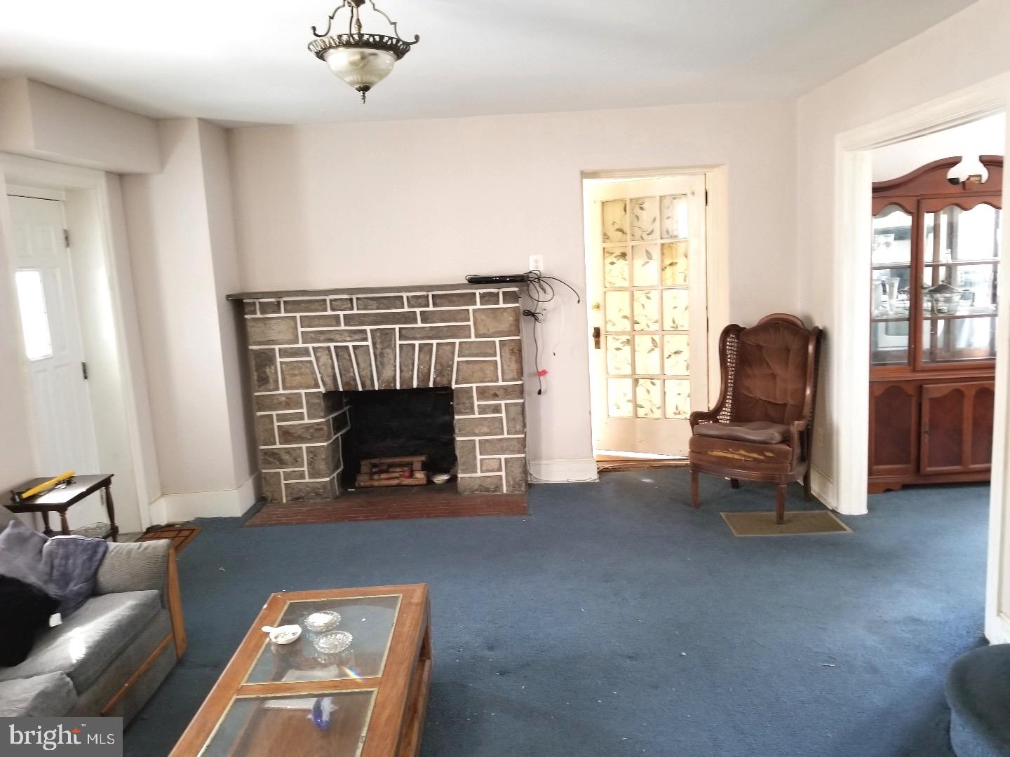 40 Hampden Road Upper Darby, PA 19082 - Photo 6 of 24