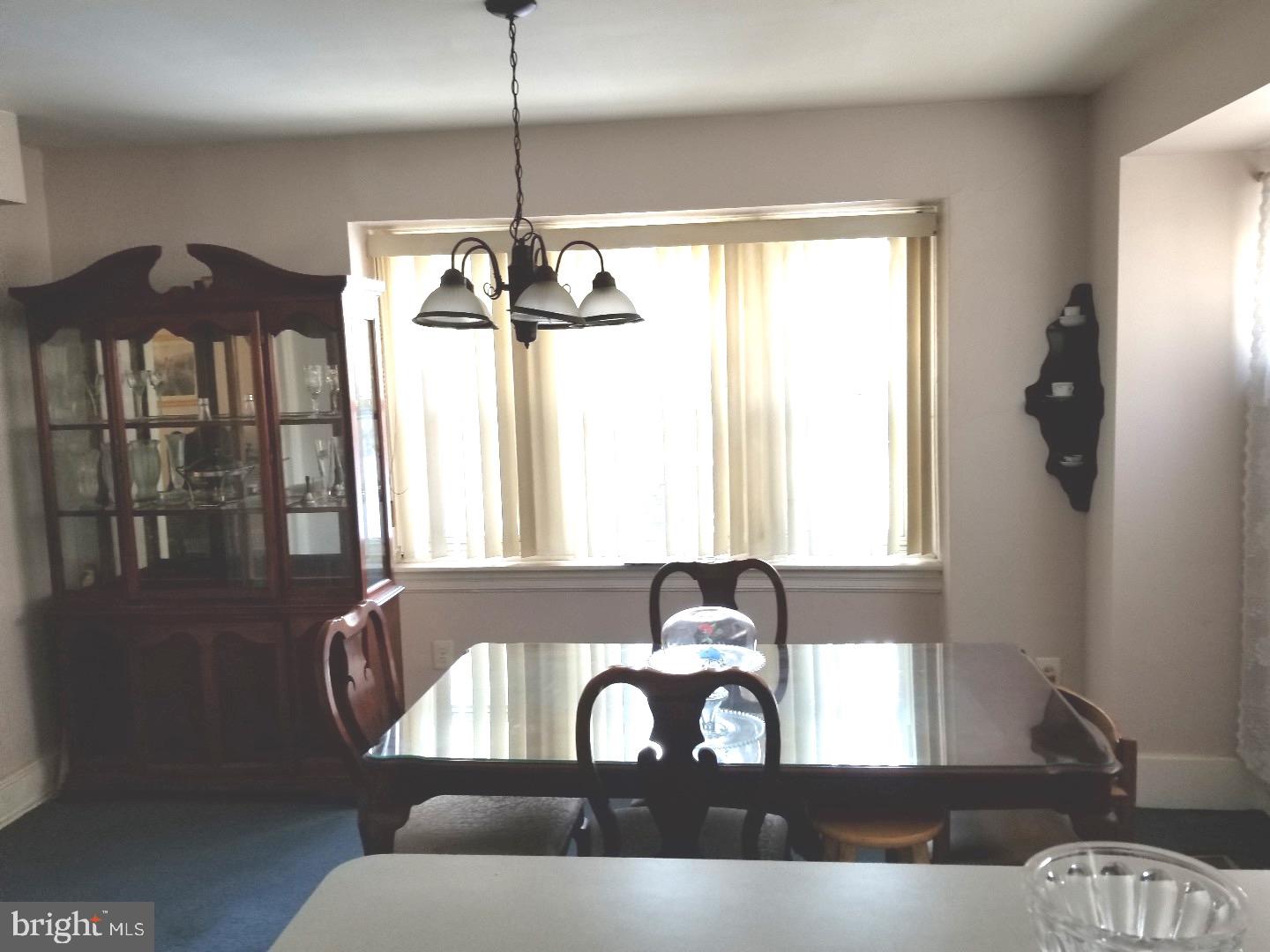 40 Hampden Road Upper Darby, PA 19082 - Photo 8 of 24 Dining Room