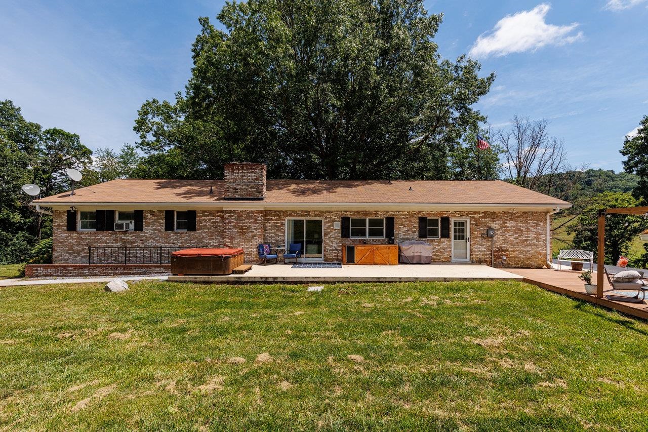 1893 Layman Trestle Road Harrisonburg, VA 22802 - Photo 42 of 73 Gallery Image 42