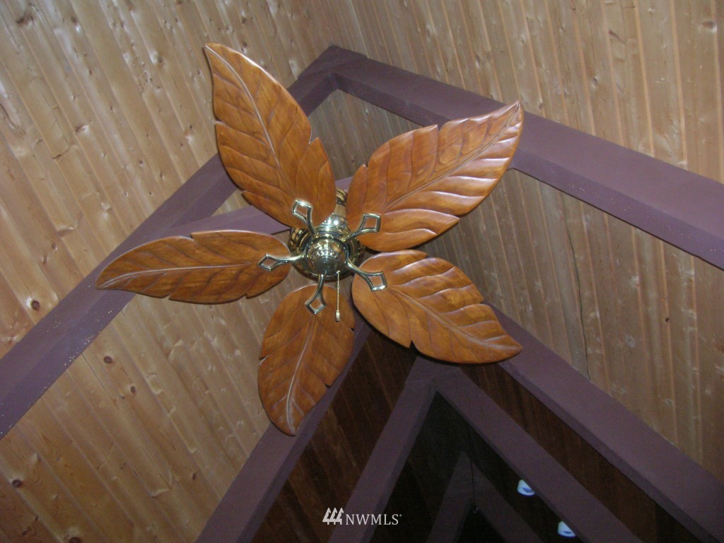 542 Cannon Road Packwood, WA 98361 - Photo 8 of 13 Gallery Image 8
