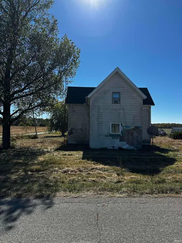 $64,900 | 9964 East 400 North, Van Buren, IN 46991