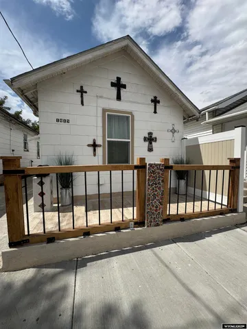 $129,000 | 1015 6th Street, Rock Springs, WY 82901