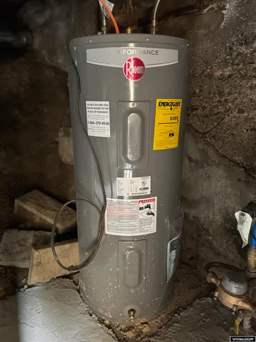 $129,000 | 1015 6th Street, Rock Springs, WY 82901