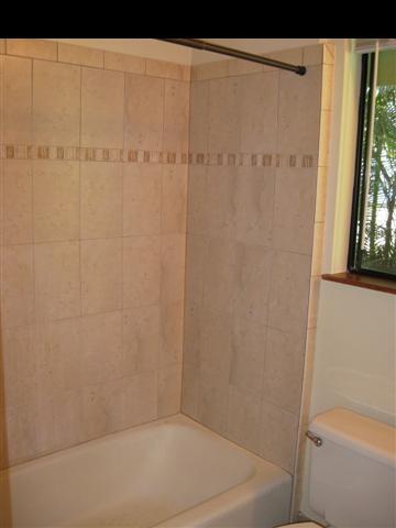16 Hea'aula Haiku, HI 96708 - Photo 6 of 30 a bathroom with a shower and toilet