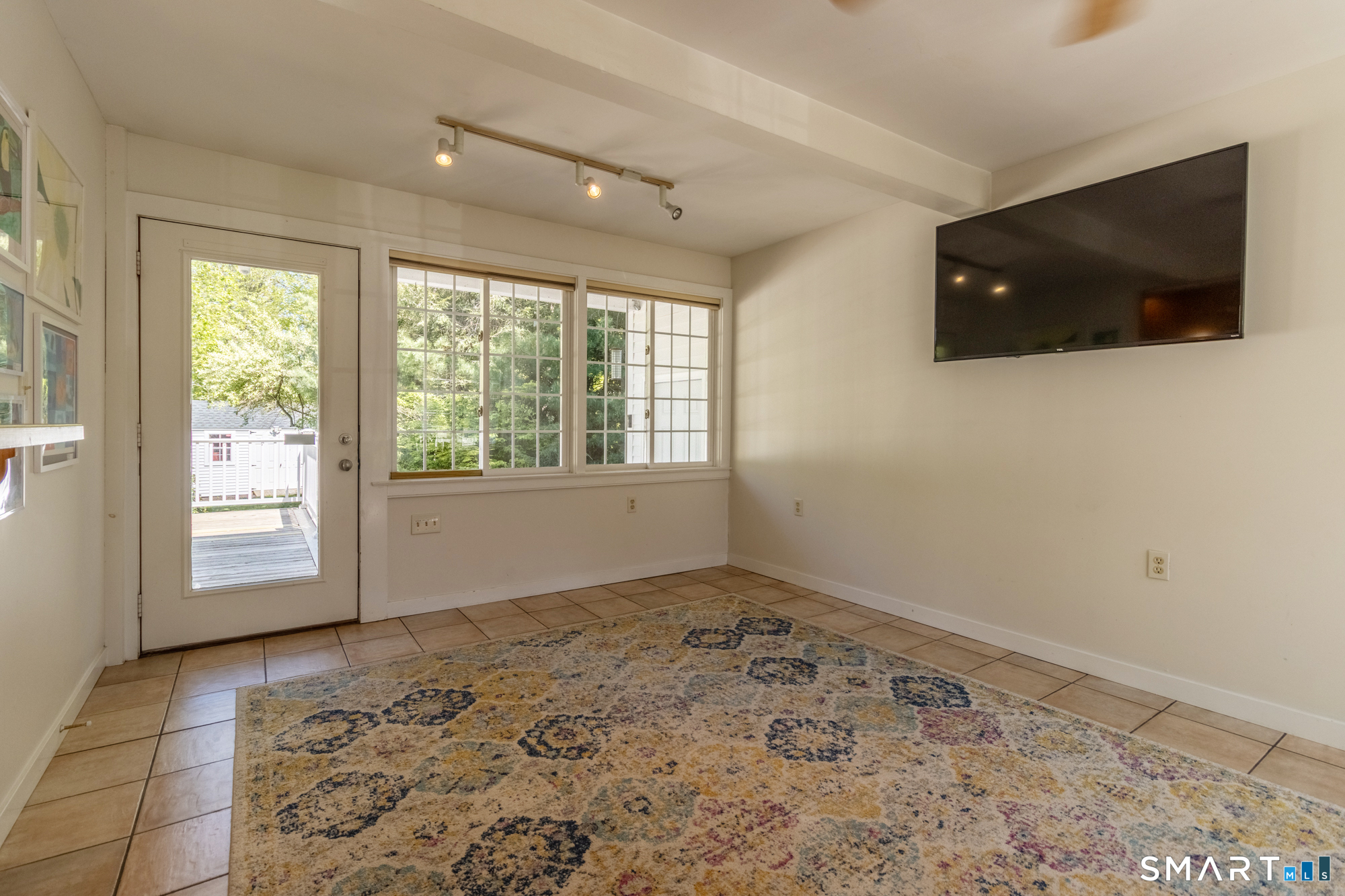36 Jones Hollow Road Marlborough, CT 06447 - Photo 3 of 40
