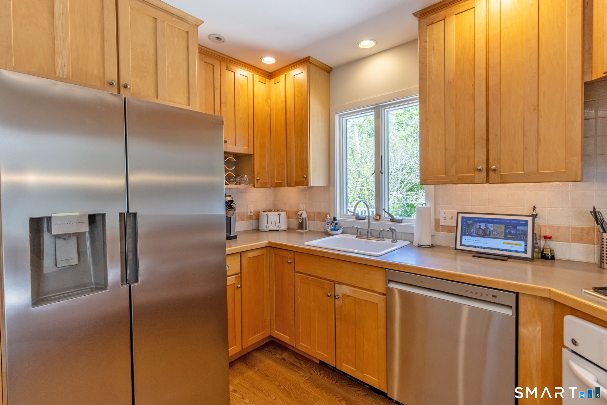 36 Jones Hollow Road Marlborough, CT 06447 - Photo 7 of 40