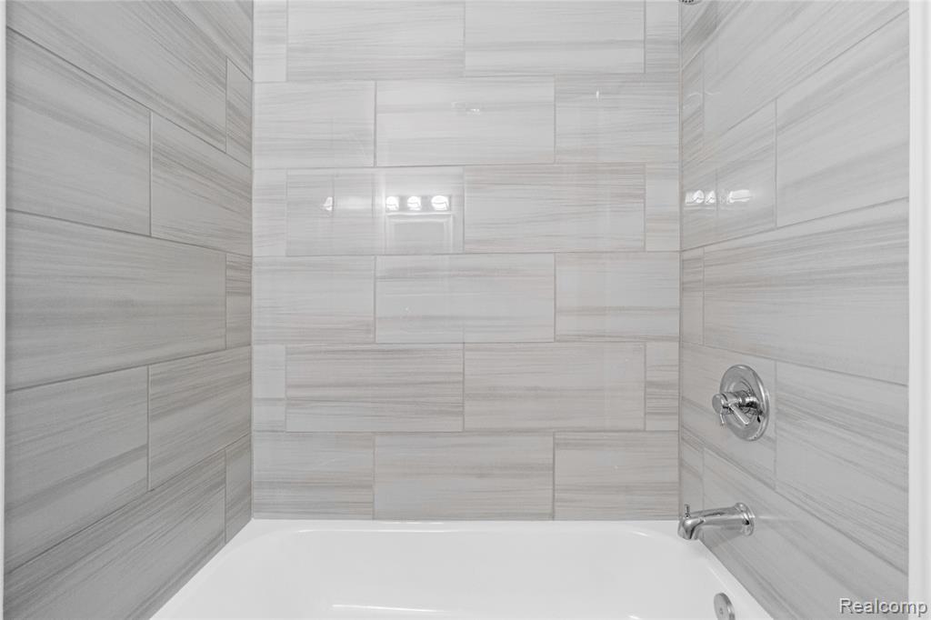 3710 Branch Road Flint, MI 48506 - Photo 28 of 46