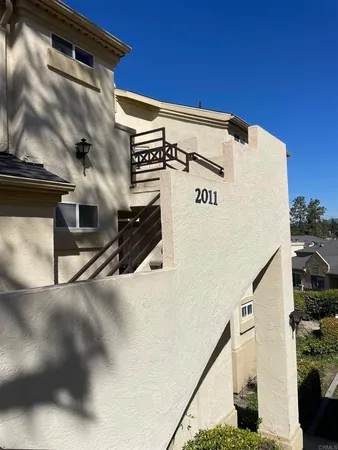 a view of a building with roof