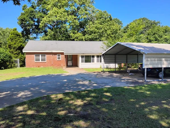 $190,000 | 66 Highway 0165 Phenix City Al, Phenix City, AL 36869