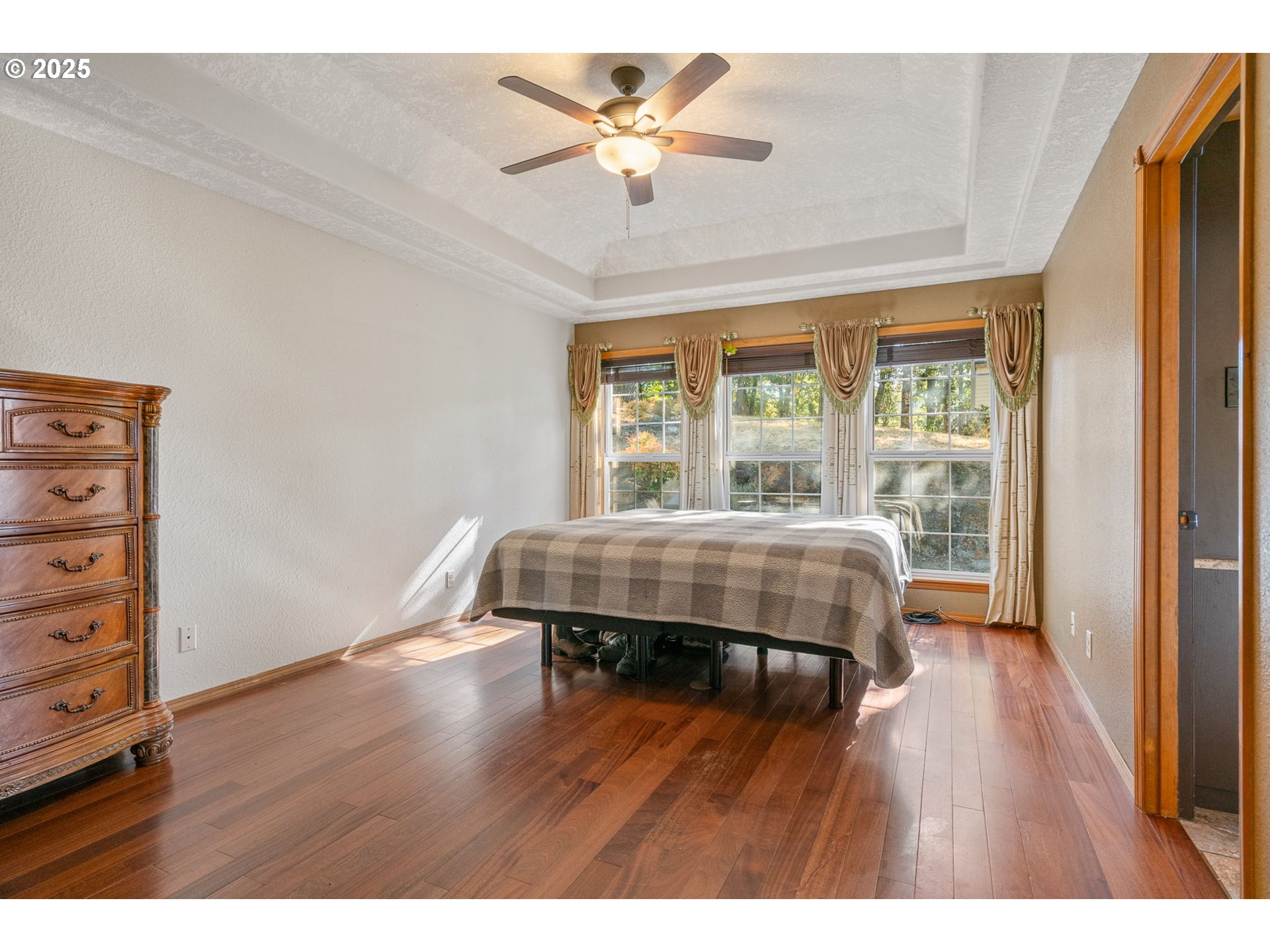 1399 Twin Hills Road Southeast Jefferson, OR 97352 - Photo 13 of 46