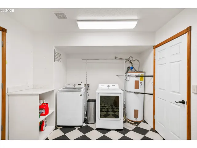 $699,500 | 1399 Twin Hills Road Southeast, Jefferson, OR 97352