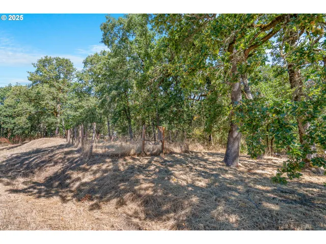 $699,500 | 1399 Twin Hills Road Southeast, Jefferson, OR 97352