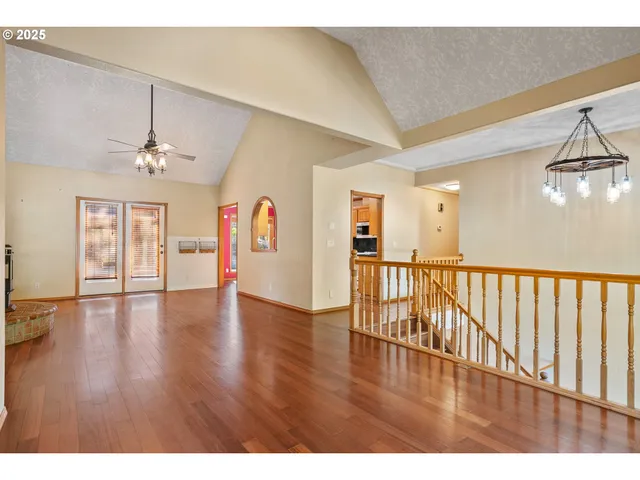 $699,500 | 1399 Twin Hills Road Southeast, Jefferson, OR 97352