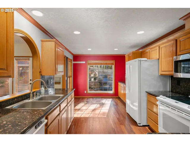 $699,500 | 1399 Twin Hills Road Southeast, Jefferson, OR 97352