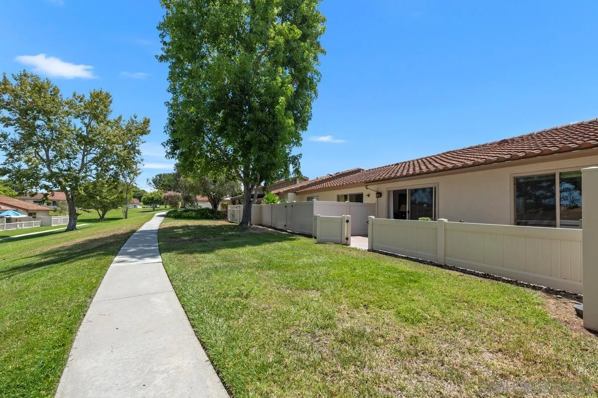 358 Abington Road Encinitas, CA 92024 - Photo 24 of 33 Gallery Image 24