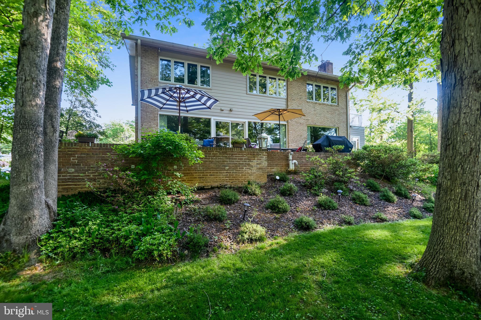 1703 Red Oak Circle Reston, VA 20190 - Photo 27 of 43 View toward back of property