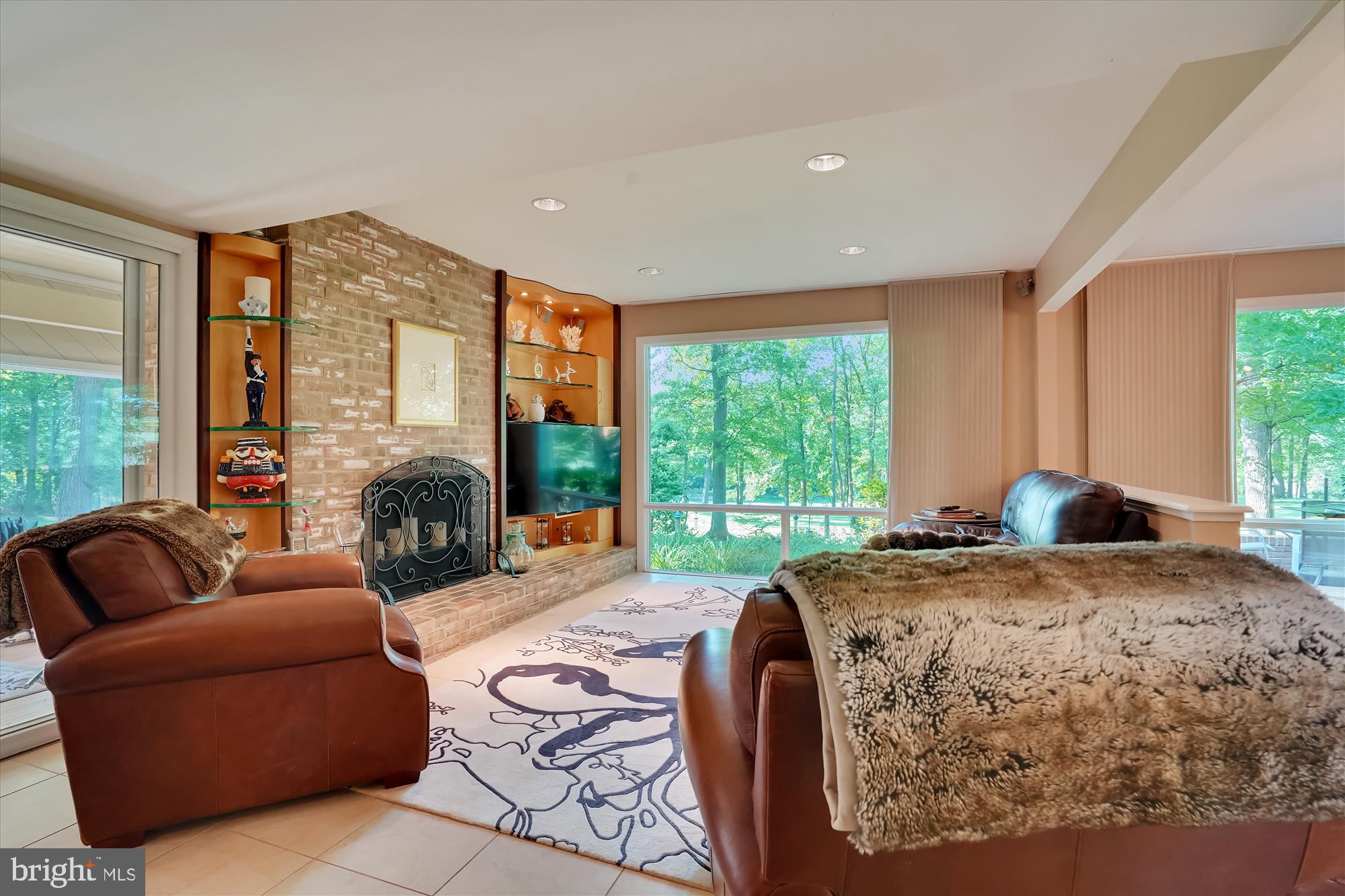 1703 Red Oak Circle Reston, VA 20190 - Photo 9 of 43 Living room overlooking patio and golf course