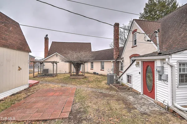 $329,000 | 818 Federal Street, Kingsport, TN 37664