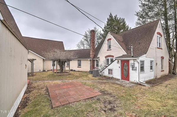 $329,000 | 818 Federal Street, Kingsport, TN 37664
