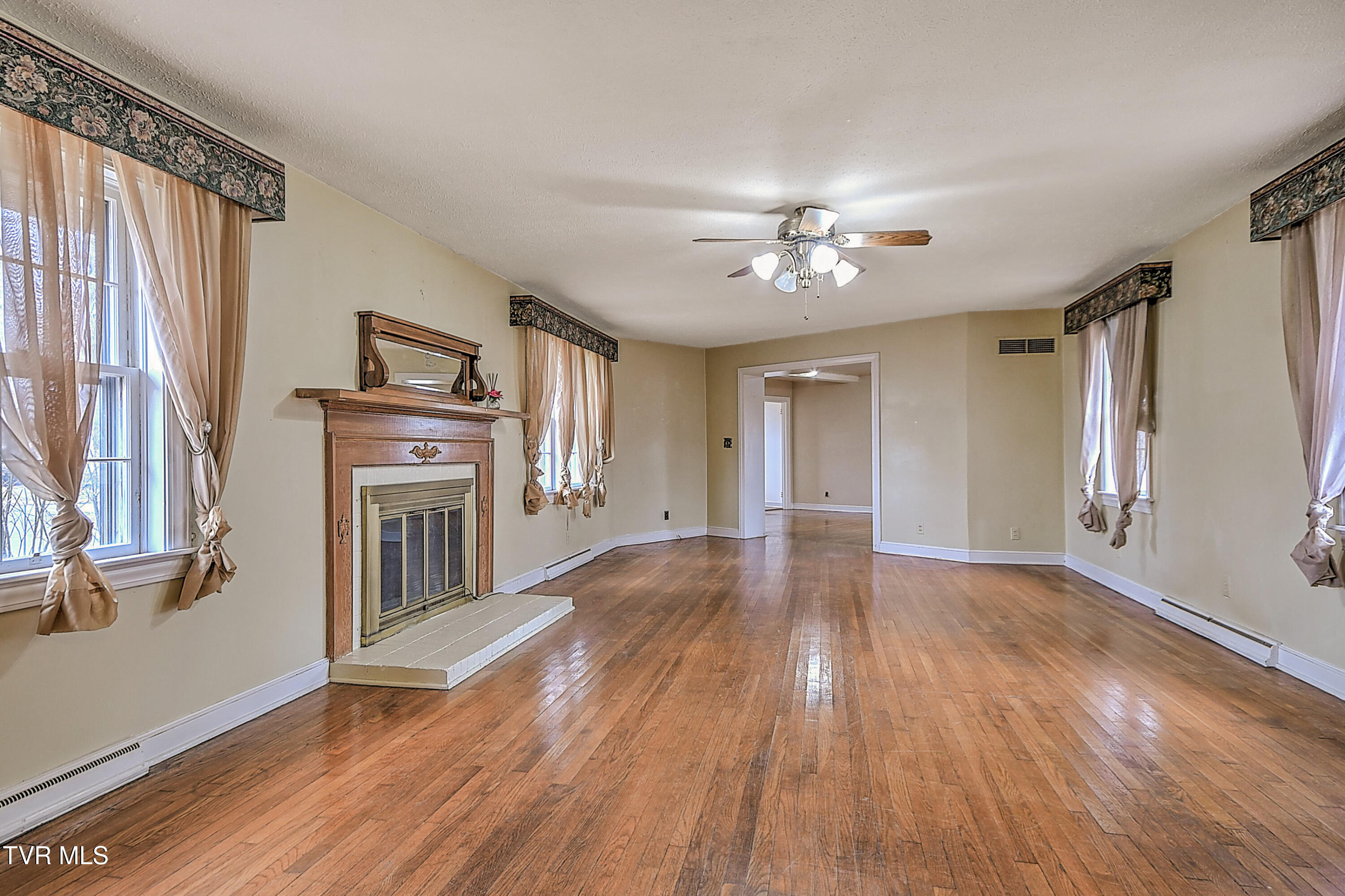 818 Federal Street Kingsport, TN 37664 - Photo 3 of 51 818 Federal PM-15