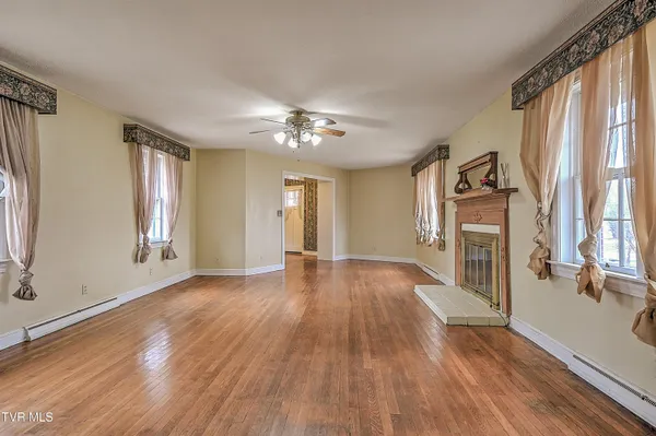 $329,000 | 818 Federal Street, Kingsport, TN 37664