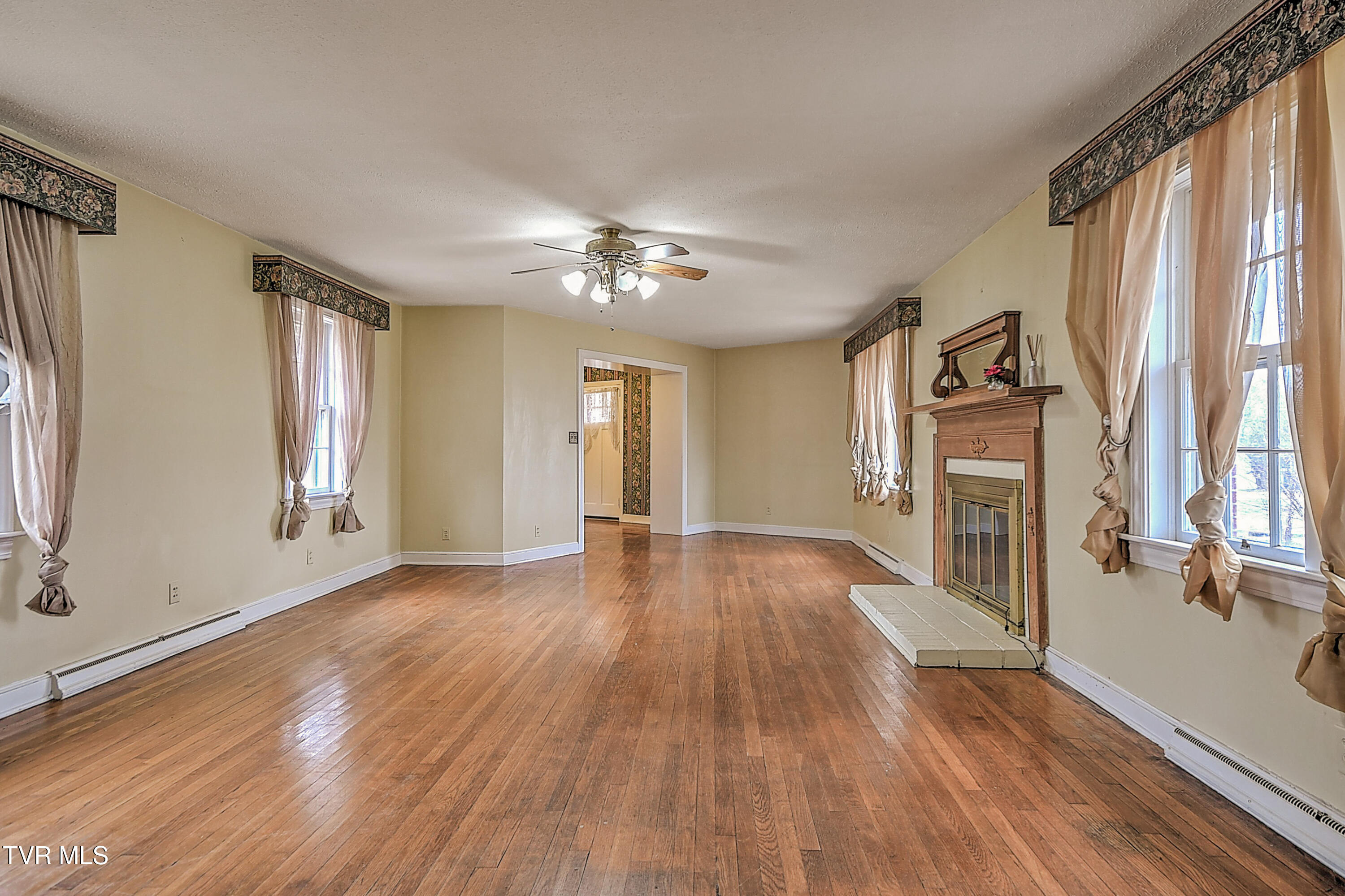 818 Federal Street Kingsport, TN 37664 - Photo 4 of 51 818 Federal PM-19