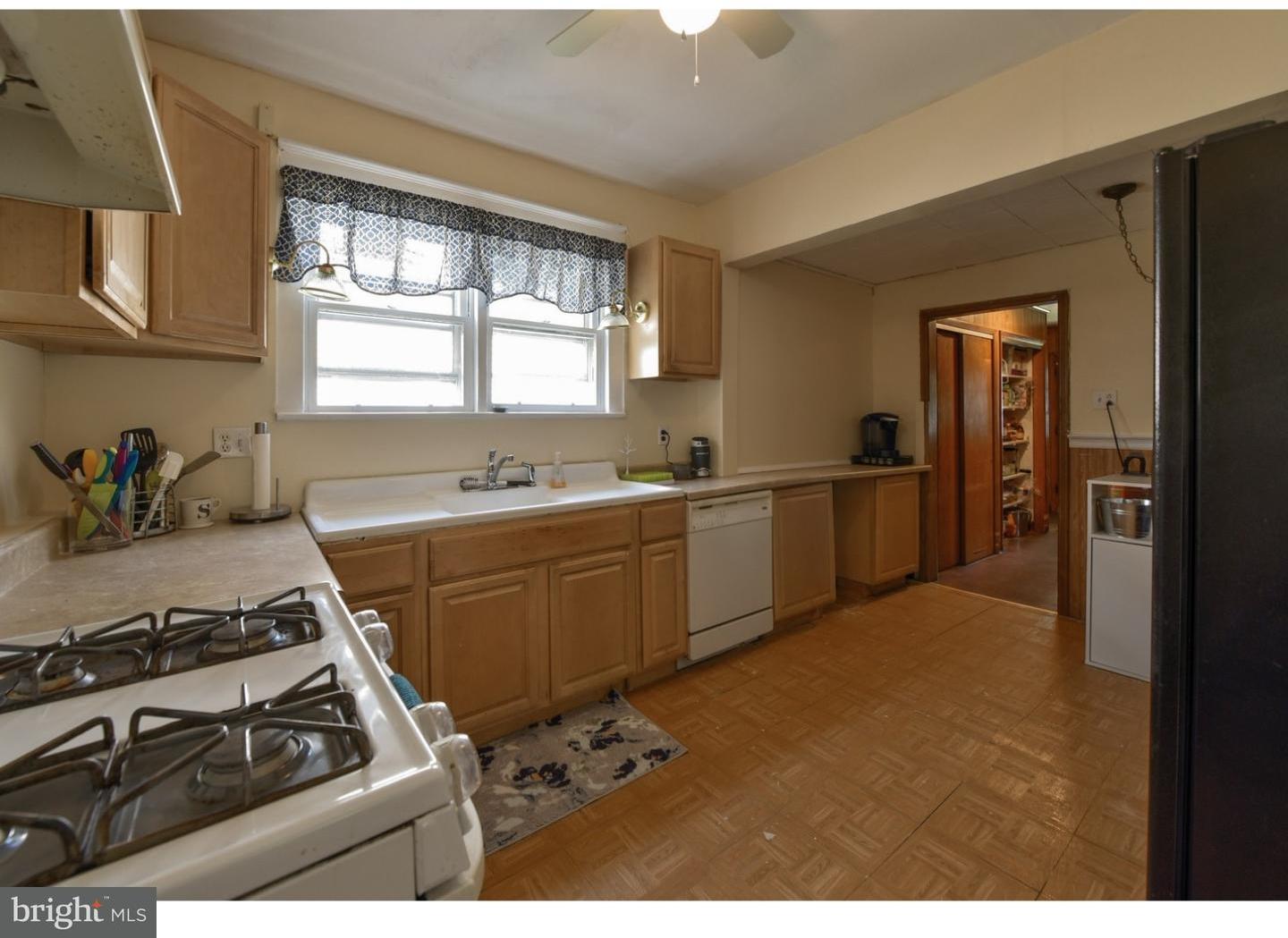 43 Lee Street Riverside, NJ 08075 - Photo 7 of 15