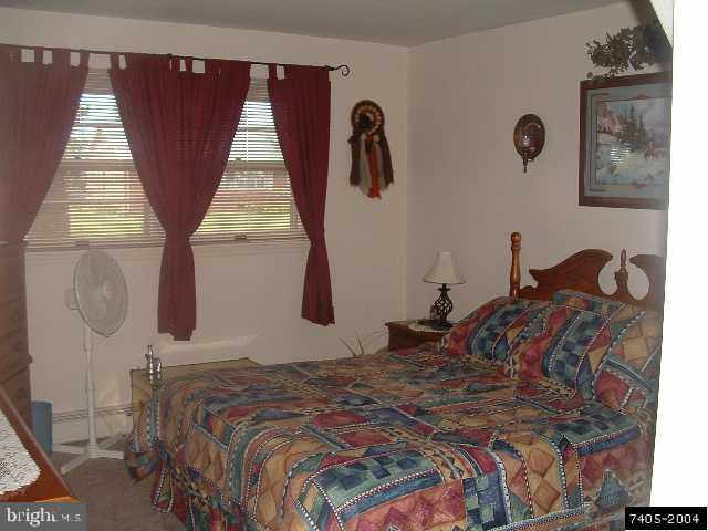 4185 Board Road Manchester, PA 17345 - Photo 7 of 9 Gallery Image 7