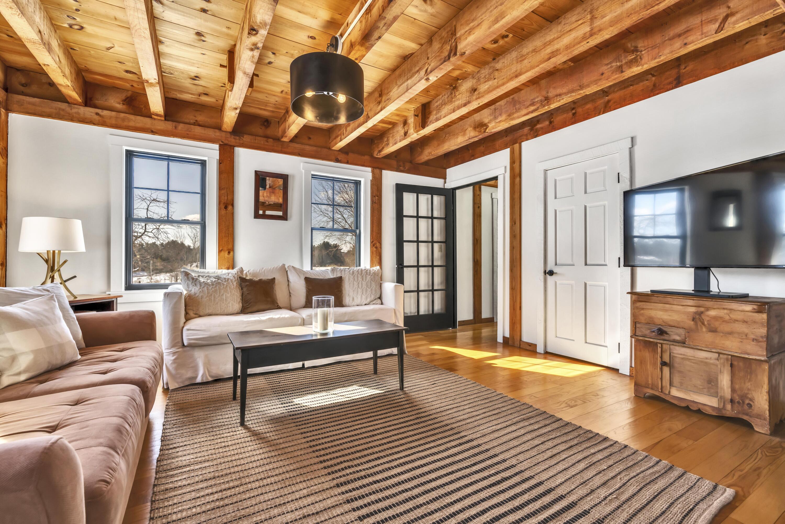 229 Range Road Cumberland, ME 04021 - Photo 14 of 41 Living Room