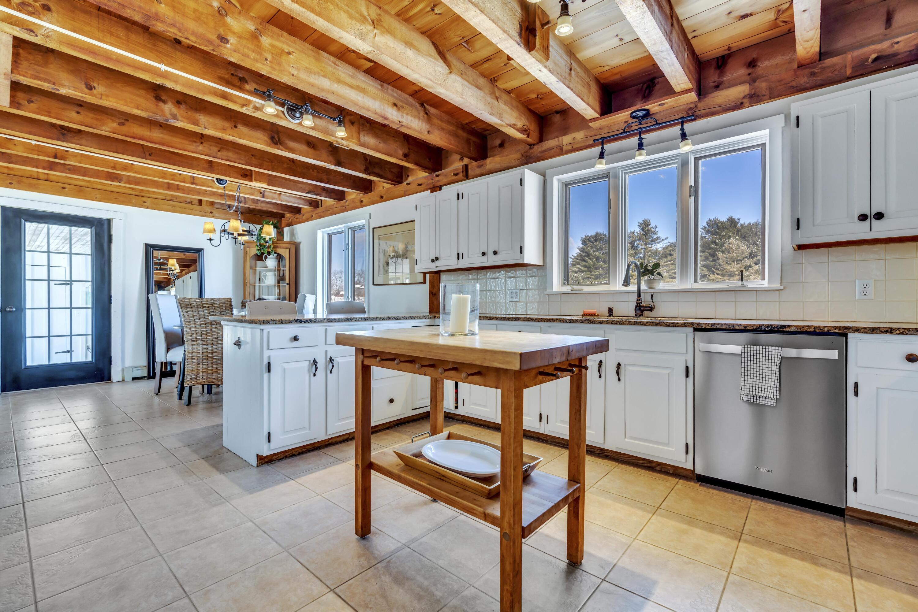 229 Range Road Cumberland, ME 04021 - Photo 6 of 41 Kitchen