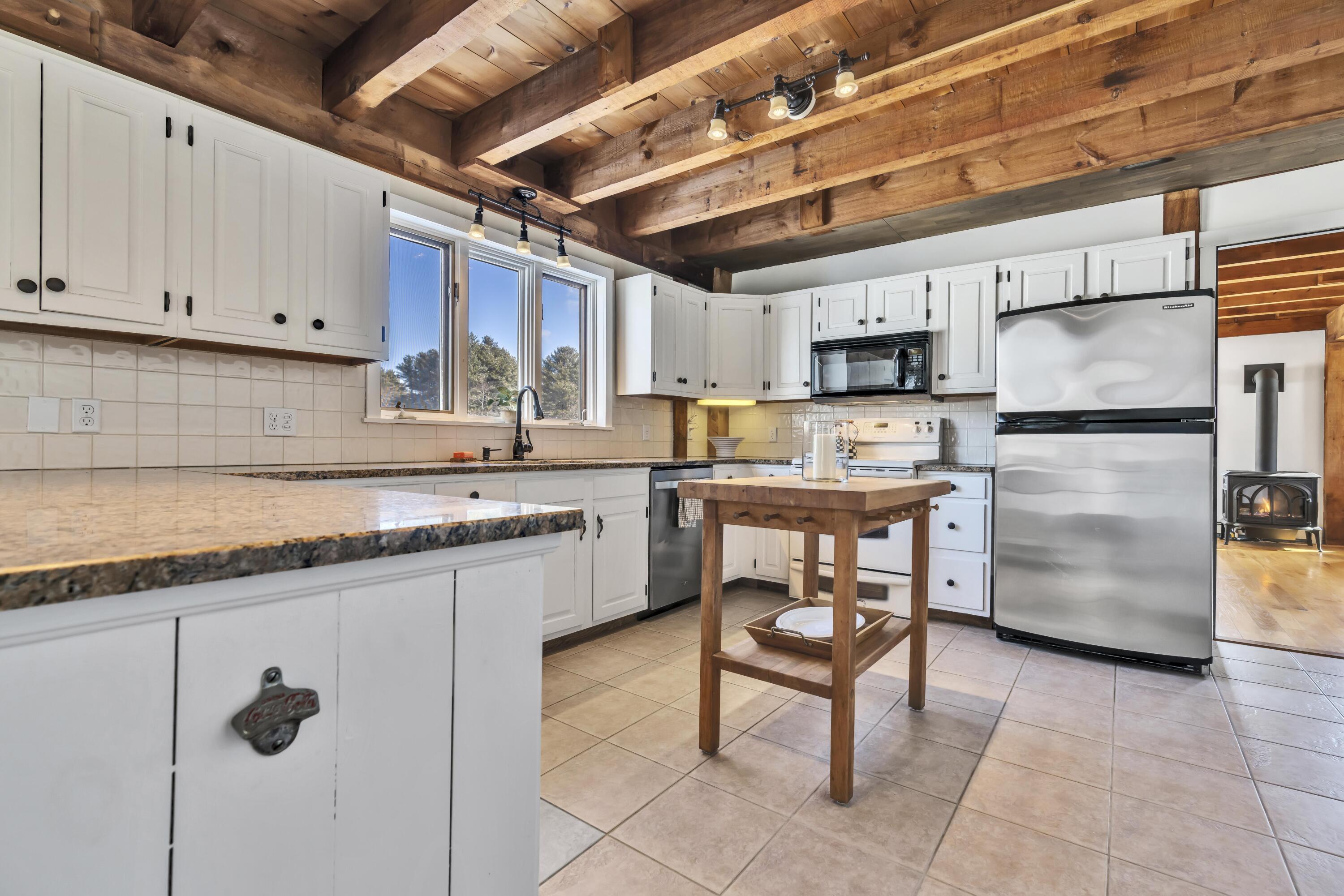 229 Range Road Cumberland, ME 04021 - Photo 8 of 41 Kitchen