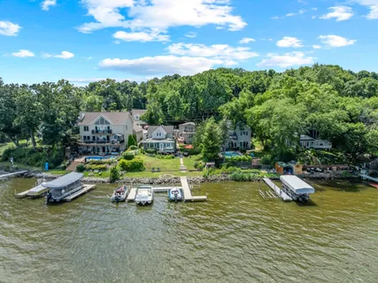 a view of a lake with houses