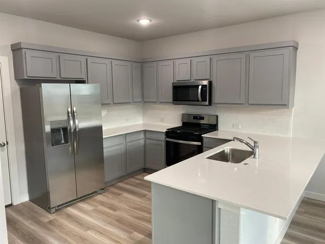 $2,150 | 2830 Robertson Way, Royse City, TX 75189