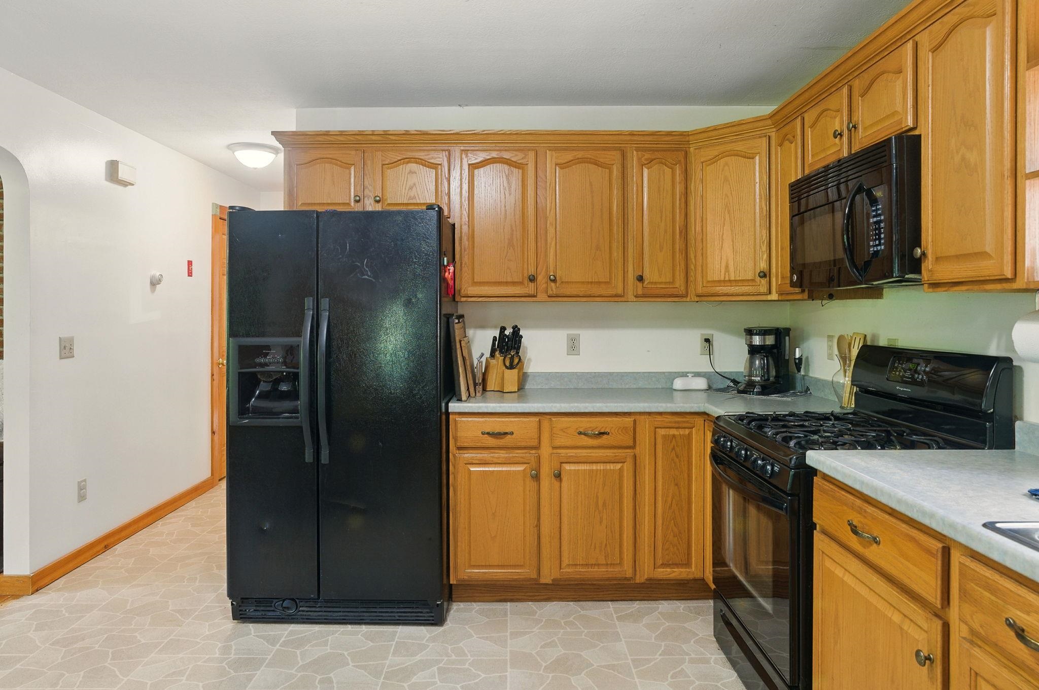 77 Clark Hill Road New Boston, NH 03070 - Photo 5 of 34