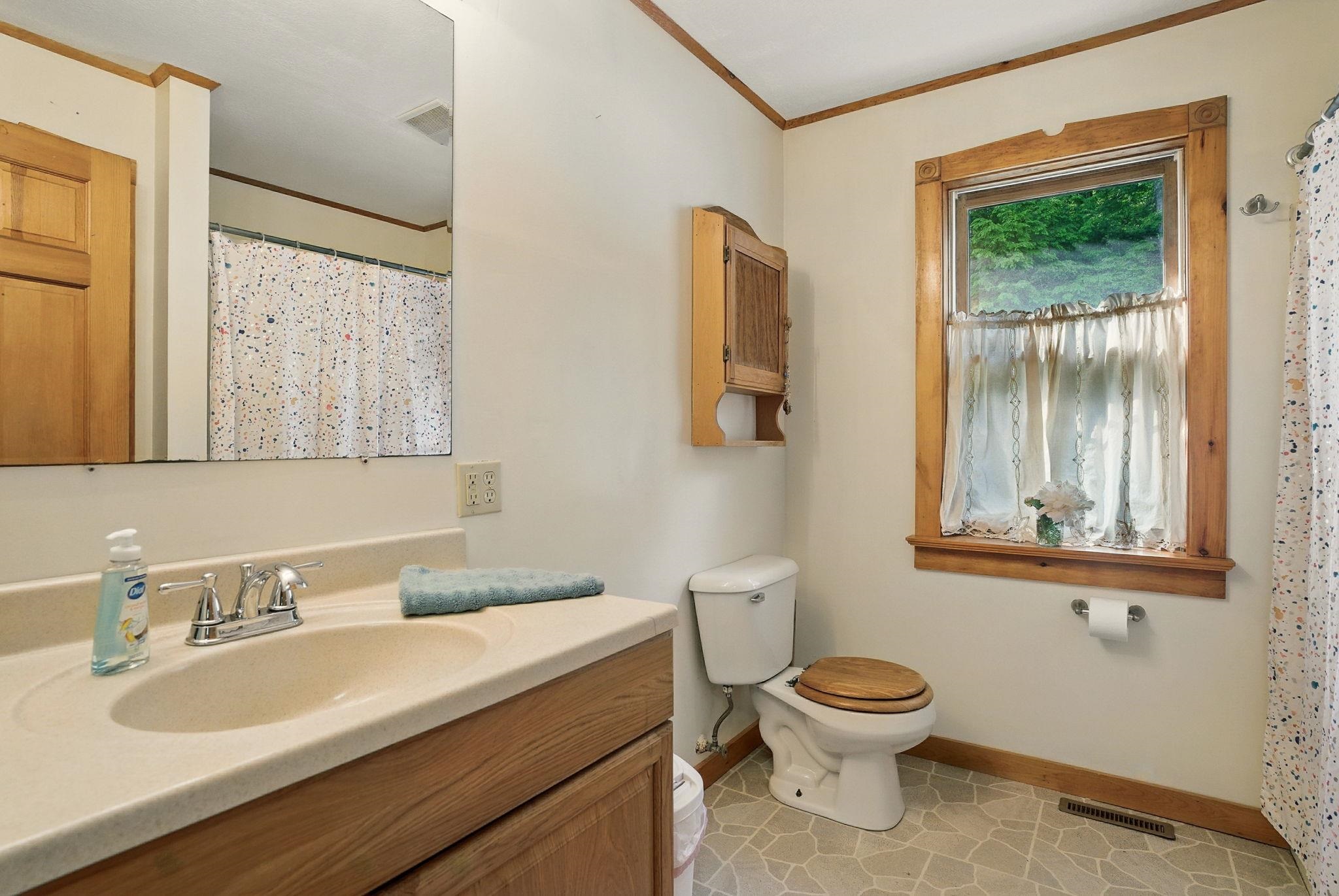 77 Clark Hill Road New Boston, NH 03070 - Photo 7 of 34