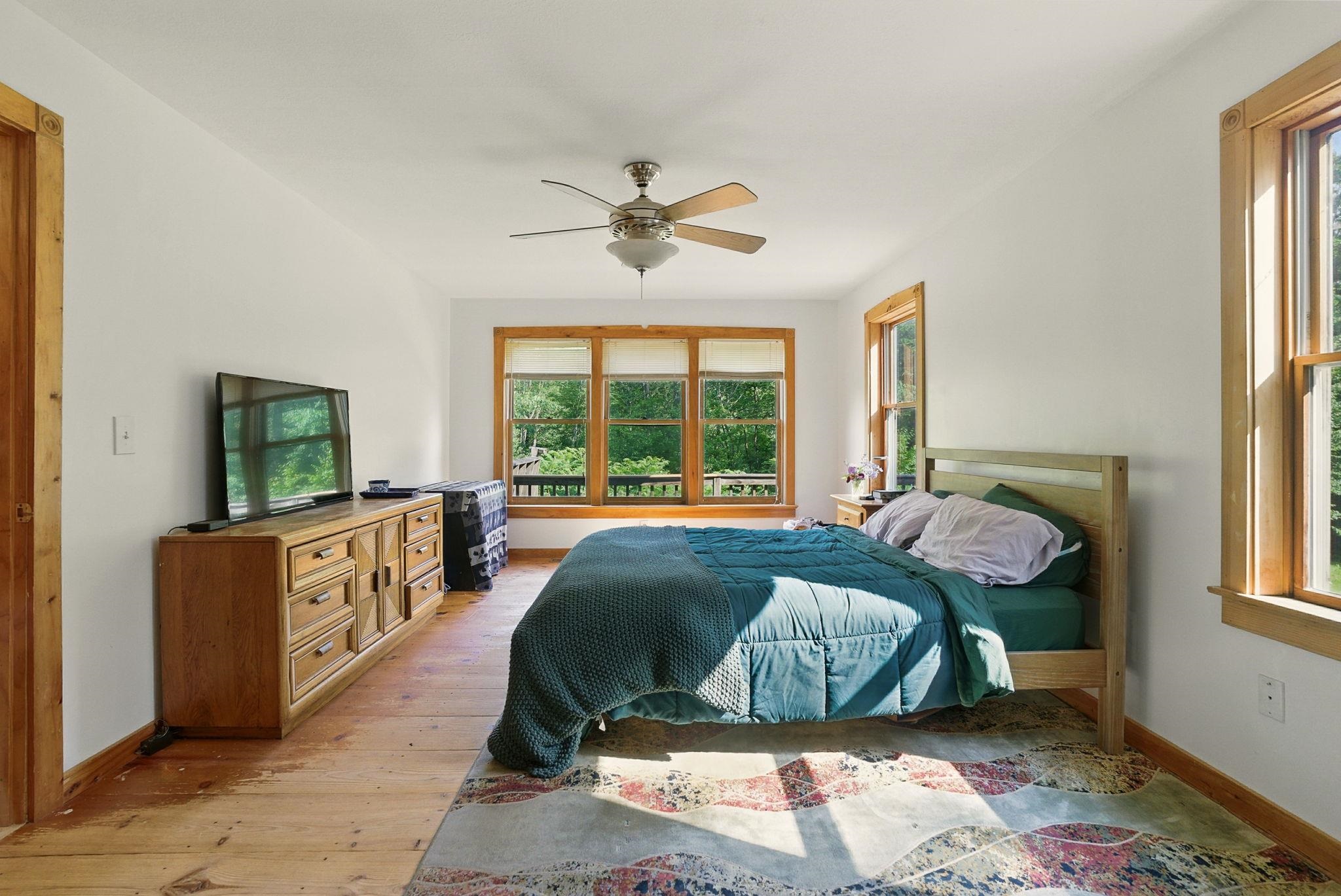 77 Clark Hill Road New Boston, NH 03070 - Photo 8 of 34