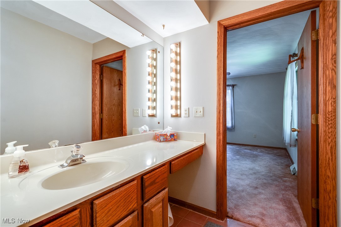 2577 Sweitzer Road Uniontown, OH 44685 - Photo 26 of 46 Gallery Image 26
