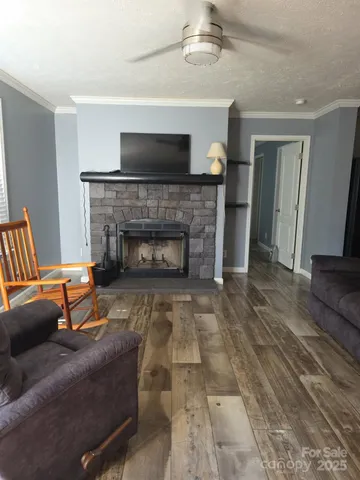 $244,900 | 2939 Landfill Road, Mount Croghan, SC 29727