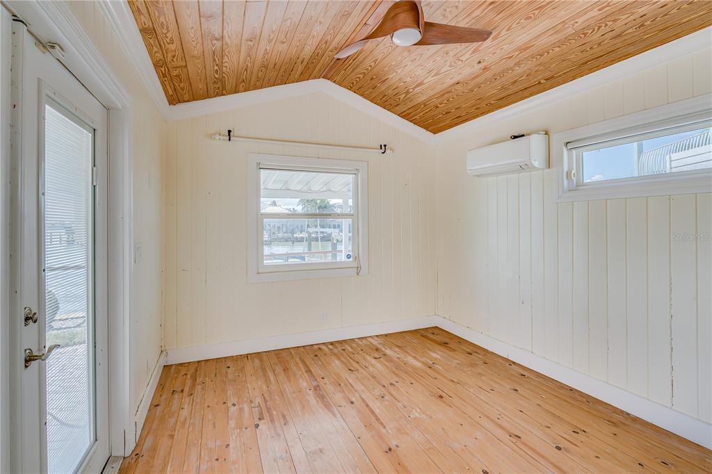 16029 Redington Drive Redington Beach, FL 33708 - Photo 23 of 57