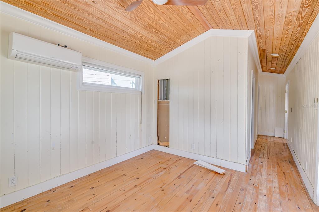 16029 Redington Drive Redington Beach, FL 33708 - Photo 25 of 57