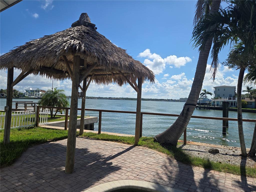 16029 Redington Drive Redington Beach, FL 33708 - Photo 5 of 57