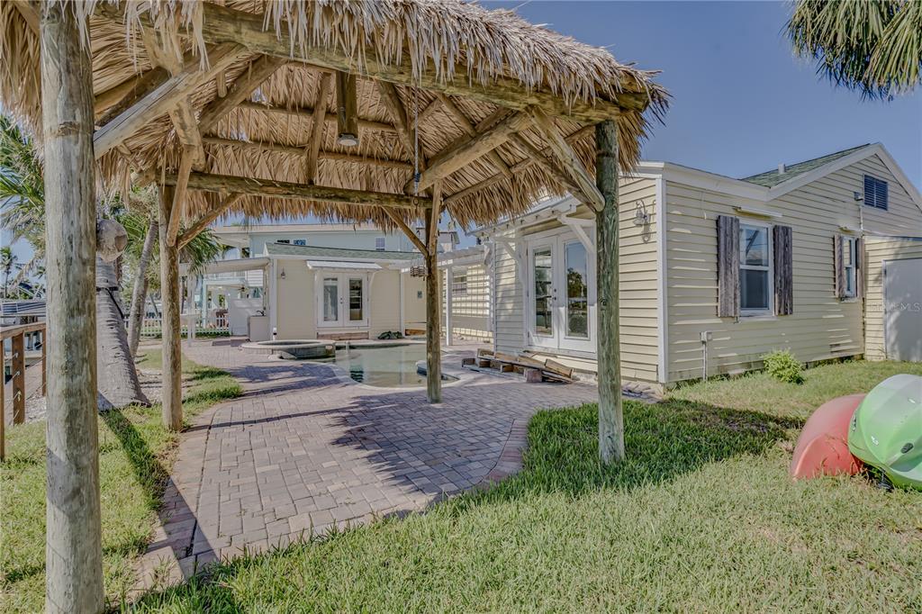 16029 Redington Drive Redington Beach, FL 33708 - Photo 6 of 57