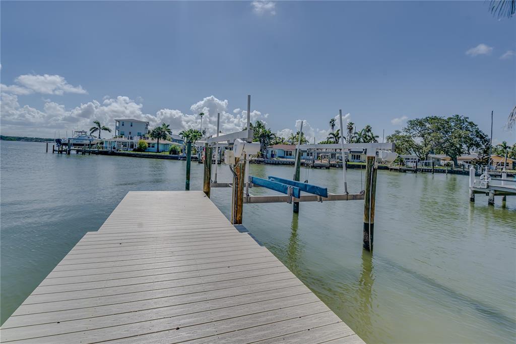 16029 Redington Drive Redington Beach, FL 33708 - Photo 8 of 57