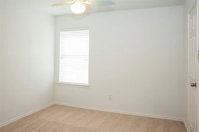 $2,550 | 9402 Borden Bluff Lane, Houston, TX 77095