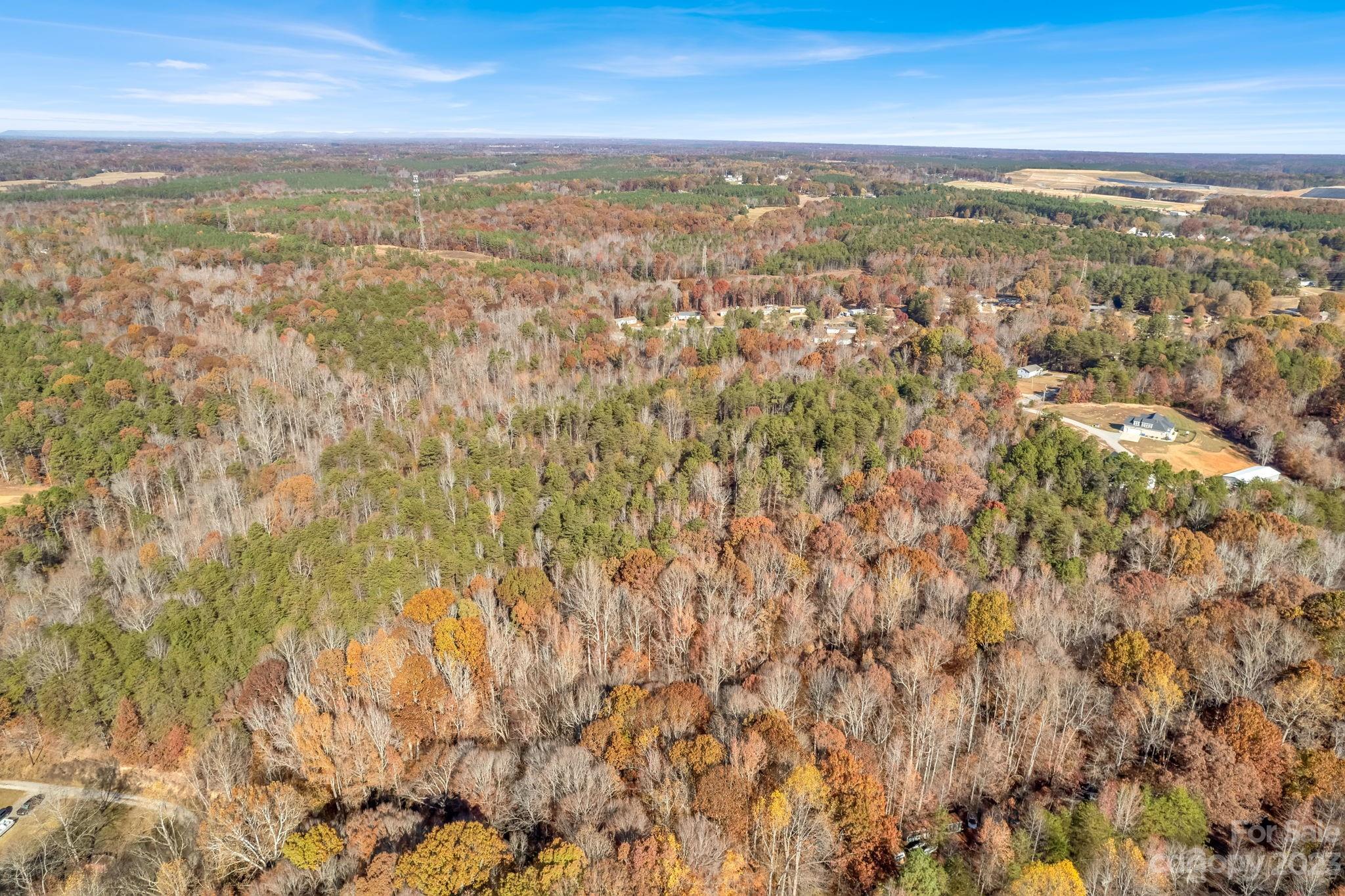 7863 Gregory Road Sherrills Ford, NC 28673 - Photo 7 of 15 Gallery Image 7